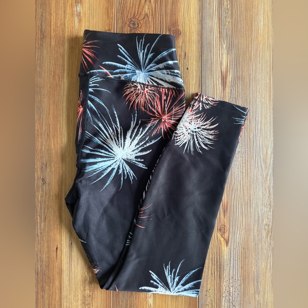 Good American athletic leggings. size 3